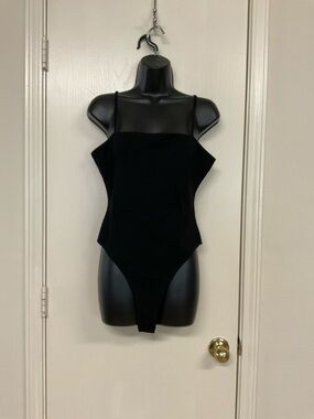 Shinestar Black Ribbed Tank Top